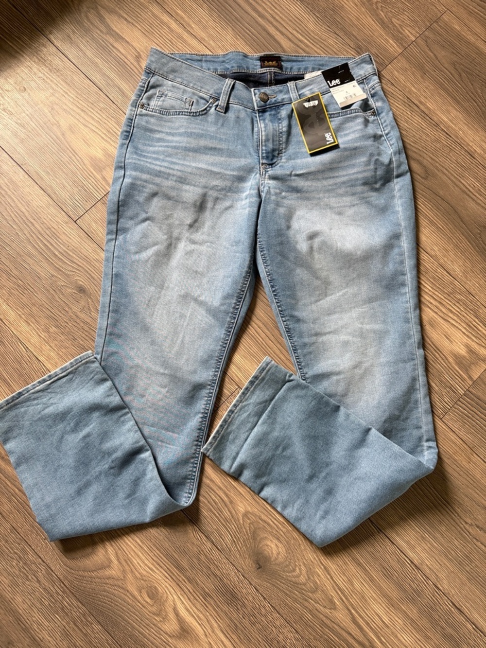 Lee Women's Light Wash Skinny Jeans